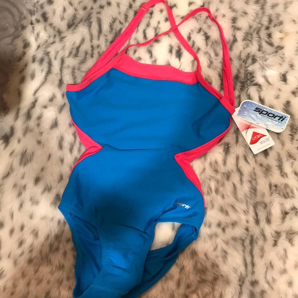 Sporti Diamond cross back size: 28W